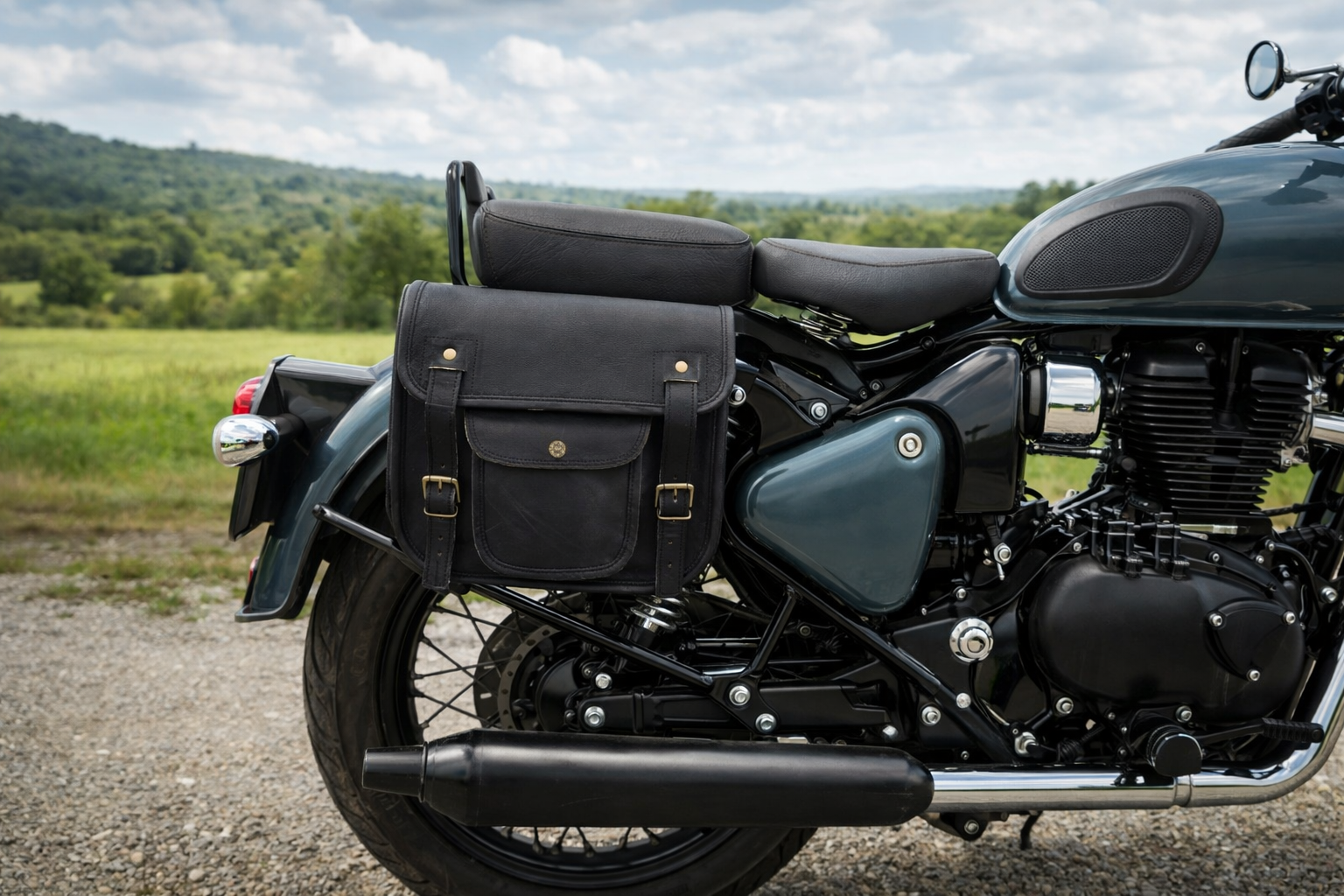 Classic Black Leather Saddlebag Set